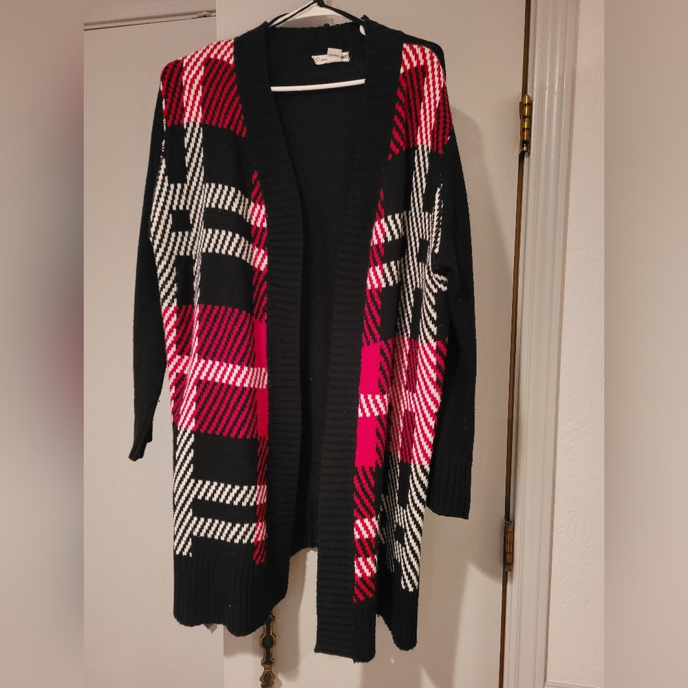 Large-print Plaid Cardigan